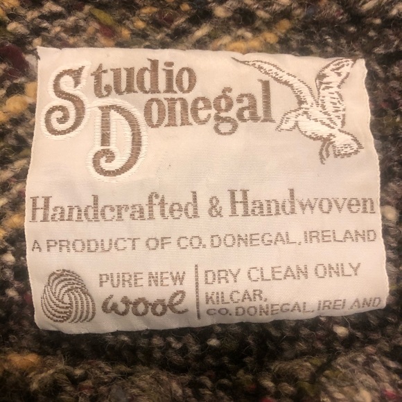 Wool Poncho - Picture 4 of 4